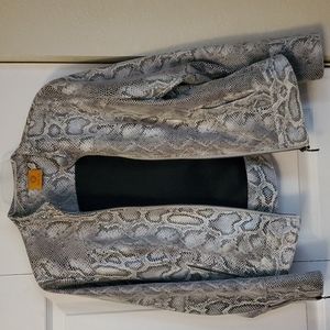 Women's jacket